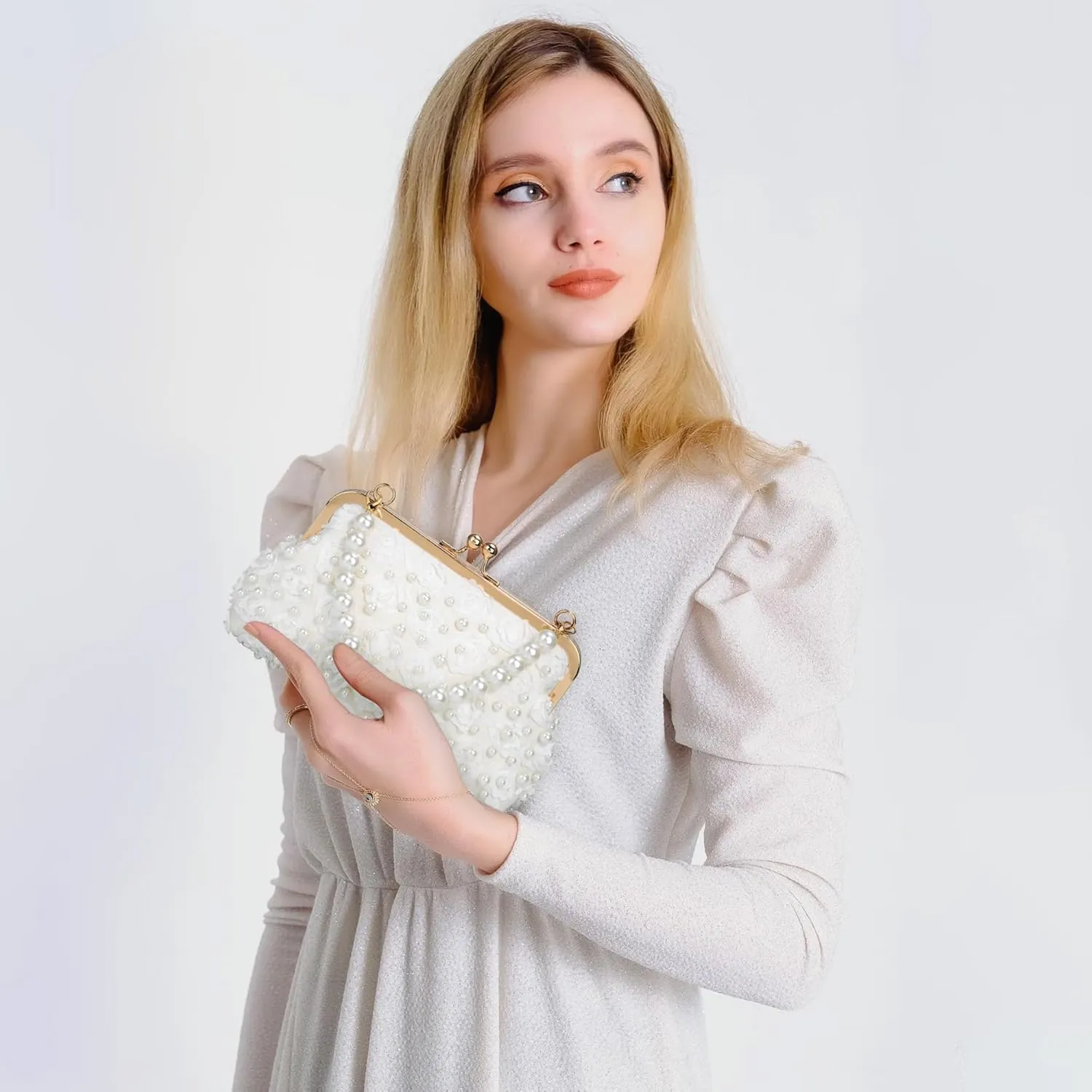 Ayliss Pearl Clutch Purses for Women Wedding Bridal Evening Small Clutch Crossbody Handbag Full Beaded Parites Prom
