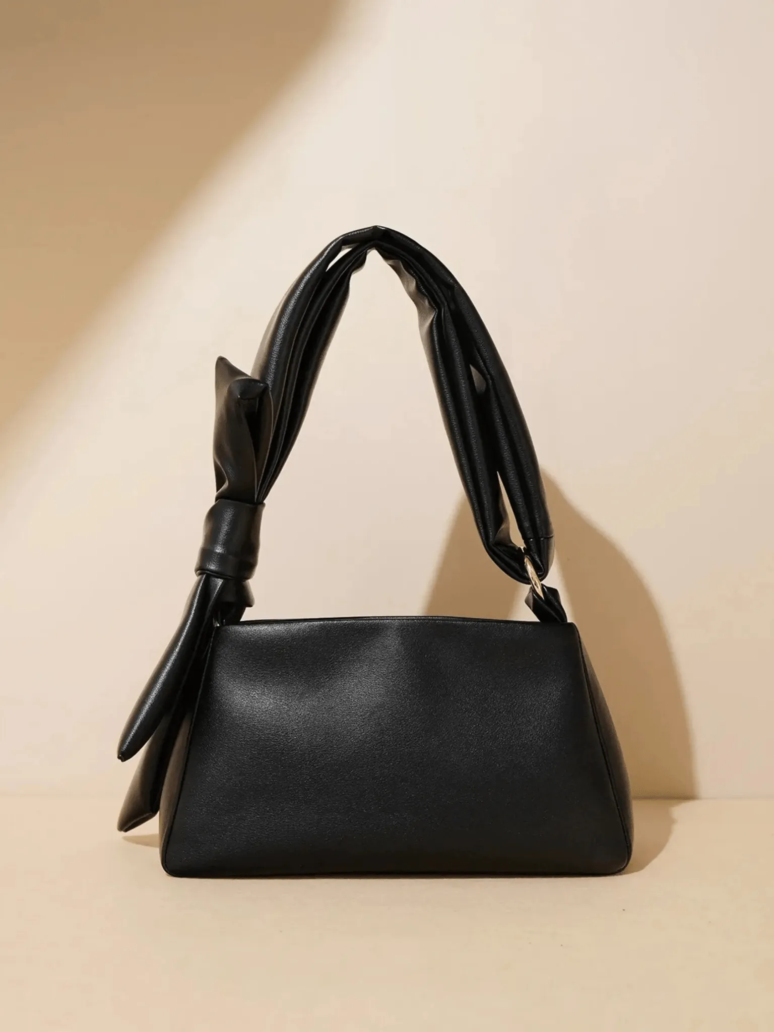 Bella |  Special Handbag with bow