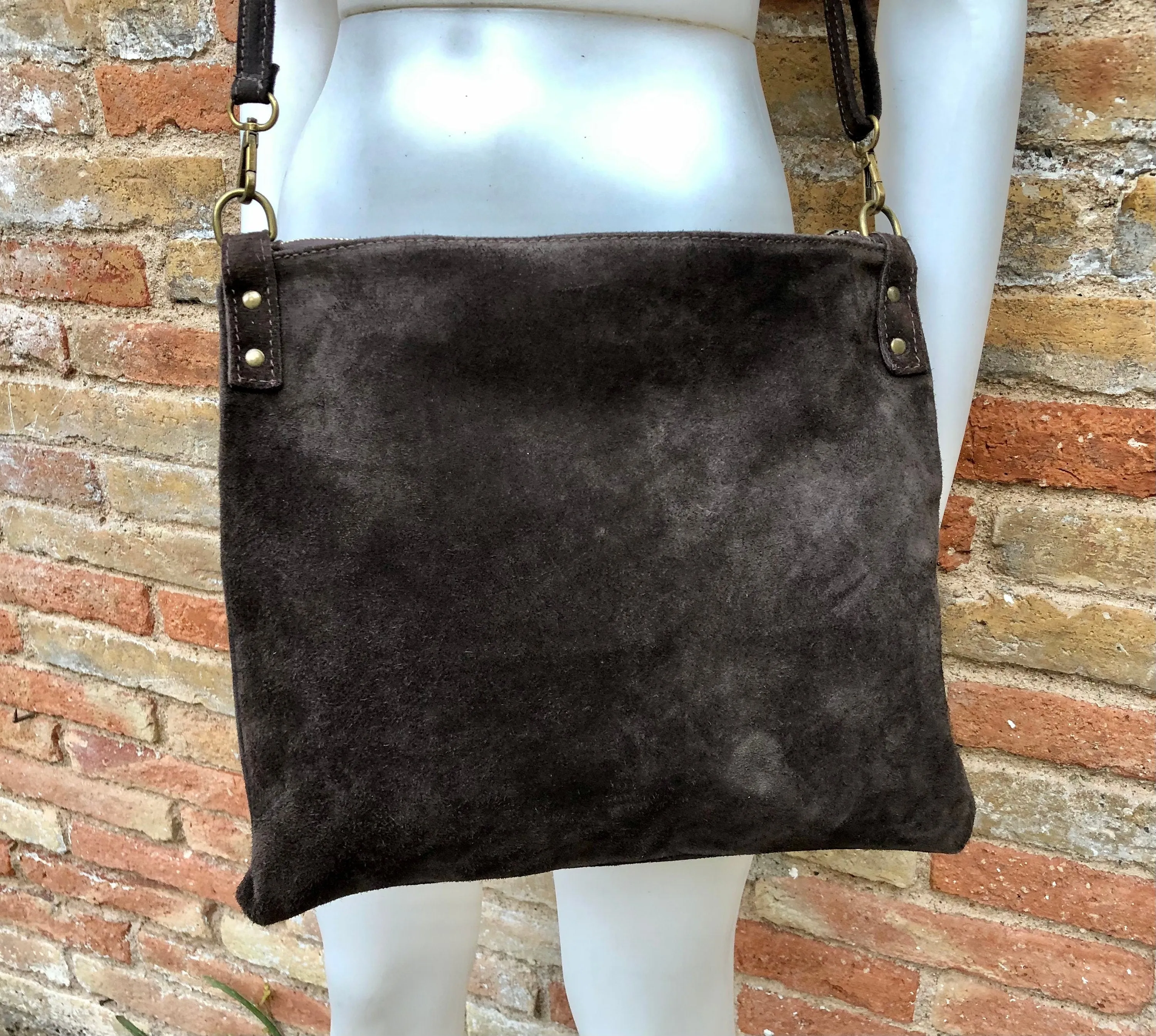 Dark brown suede messenger bag: 1 GUITAR strap   1 suede strap. Genuine leather crossbody / shoulder bag. Brown purse   embroidered strap