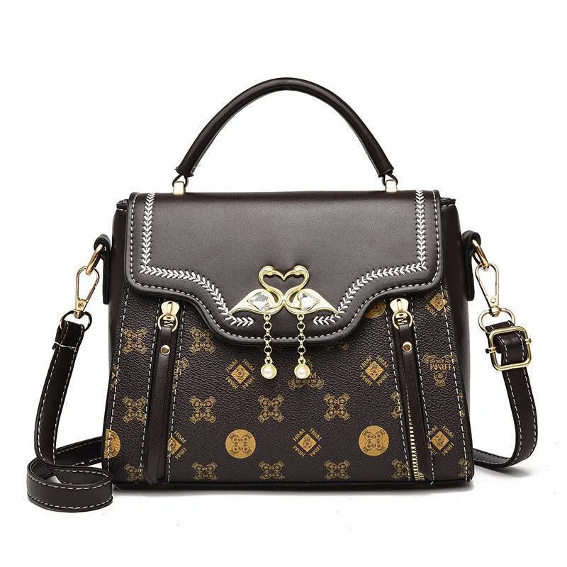 Elegant European Retro Shoulder Bag with Gold Flamingo Detail and Printed Design