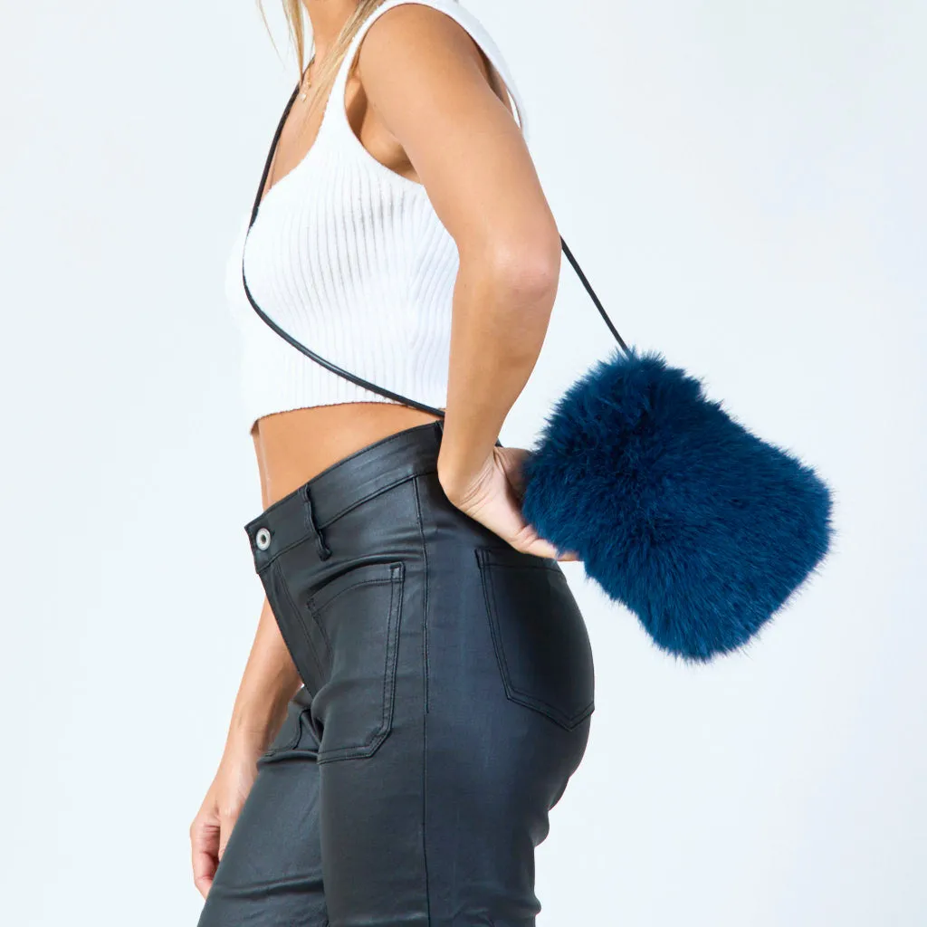 Faux fur pouch with zipper closure wholesale