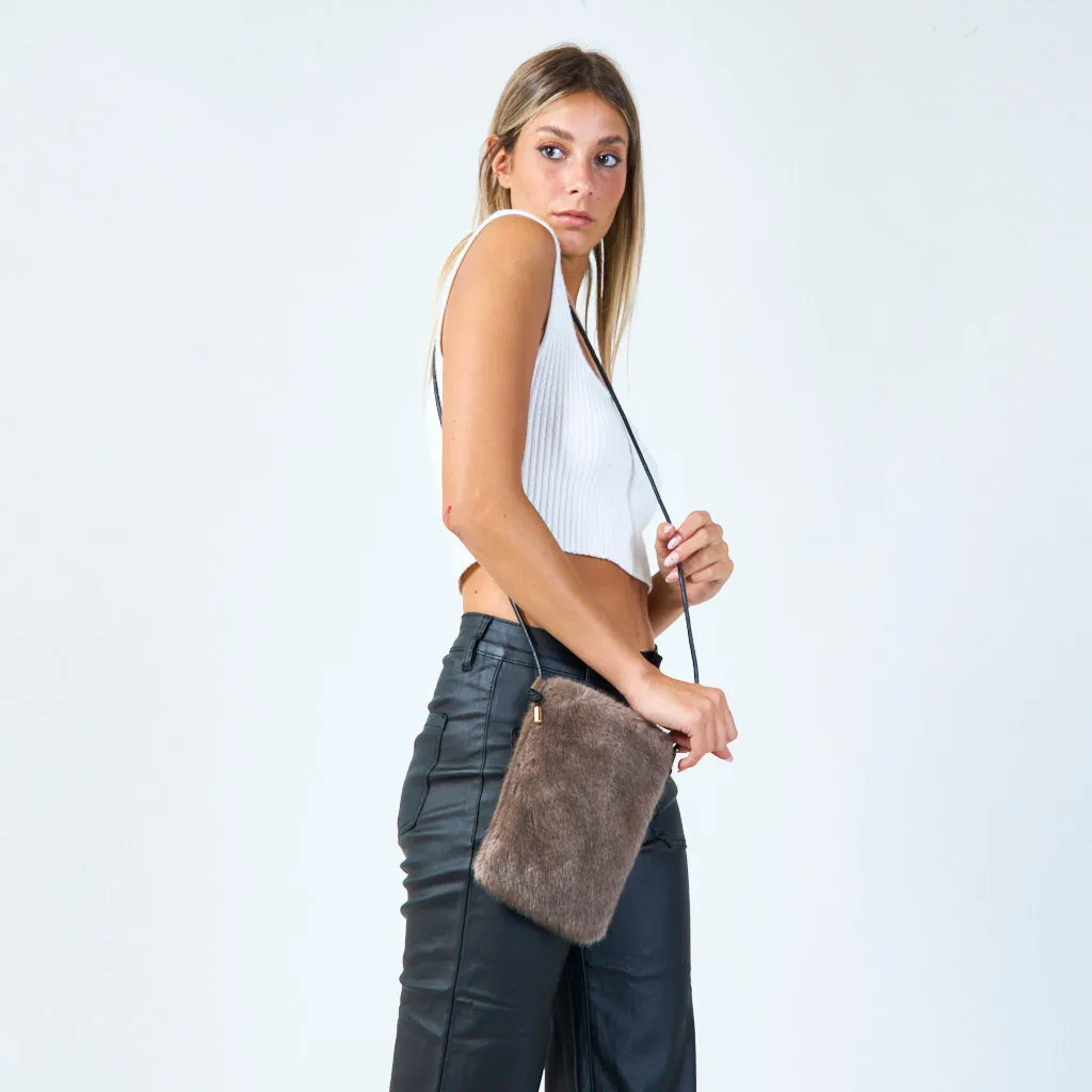 Faux fur pouch with zipper closure wholesale