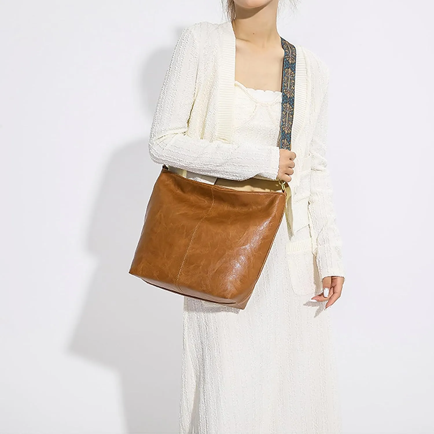 Hobo Bags for Women Crossbody Bag Guitar Strap Purse Vegan Leather Shoulder Handbags Boho Purses Tote Bucket Bag