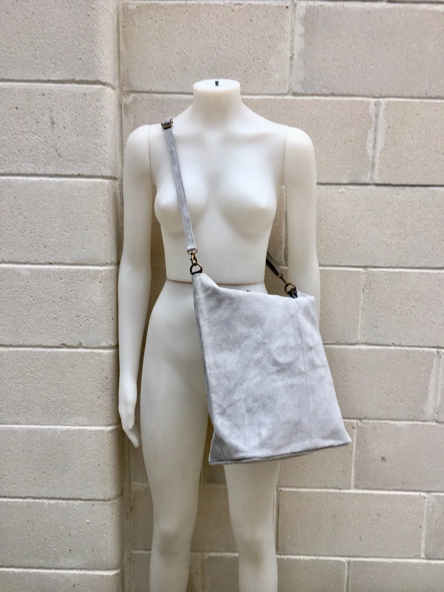 Large TOTE leather bag in light GRAY. Soft natural suede bag.  Genuine leather shopper.  Laptop or book  bag in suede.  Large crossbody bag.