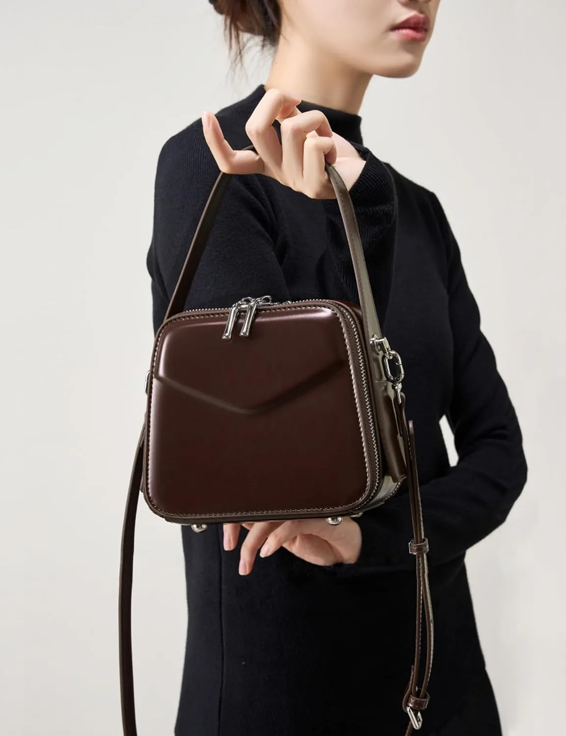Leather Crossbody Bags for Women Shoulder Bag Genuine Leather Purse Cross Body Handbag Multiple Pockets