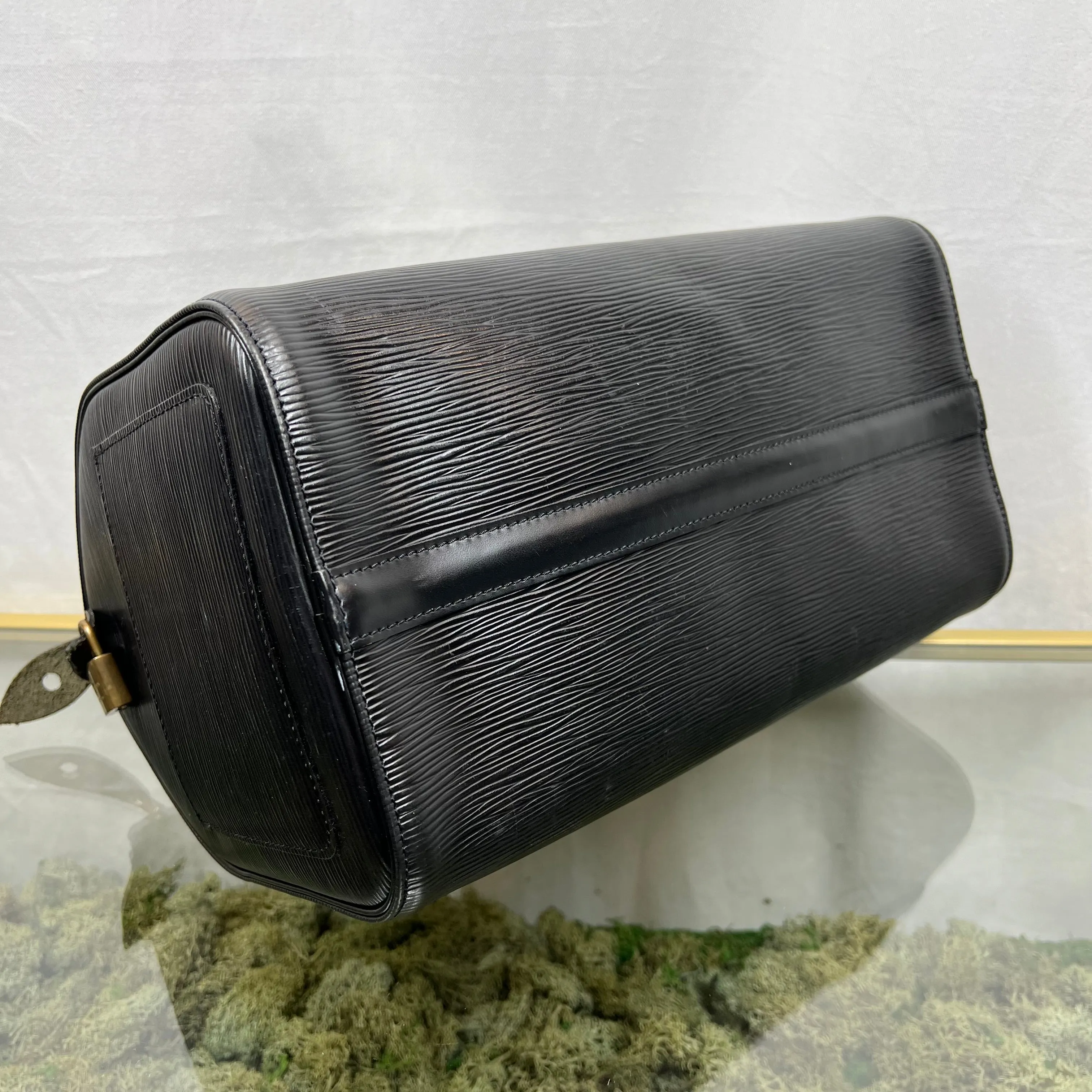 LOUIS VUITTON Speedy 30 Black Epi Leather Satchel Bag