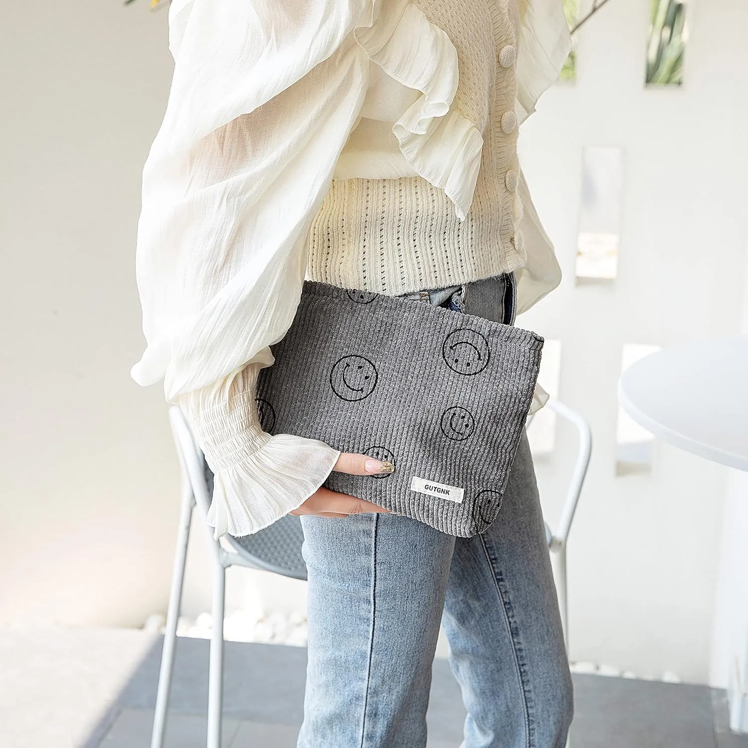 Makeup bag for Women, Corduroy Cosmetic Bag Aesthetic Design Ladies Tote Bag,Cute Smiley Face Makeup Organizer with Zipper - Gray