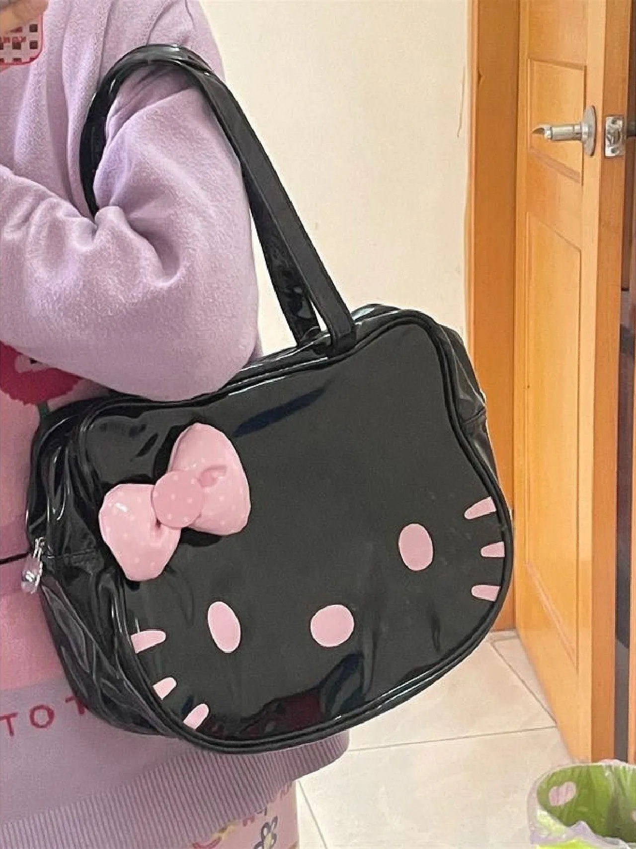 Sanrio One shoulder bow PU leather High Capacity Retro Classic Cartoon tote bag