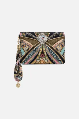 SCARF CLUTCH FLORENCE FIELD DAY