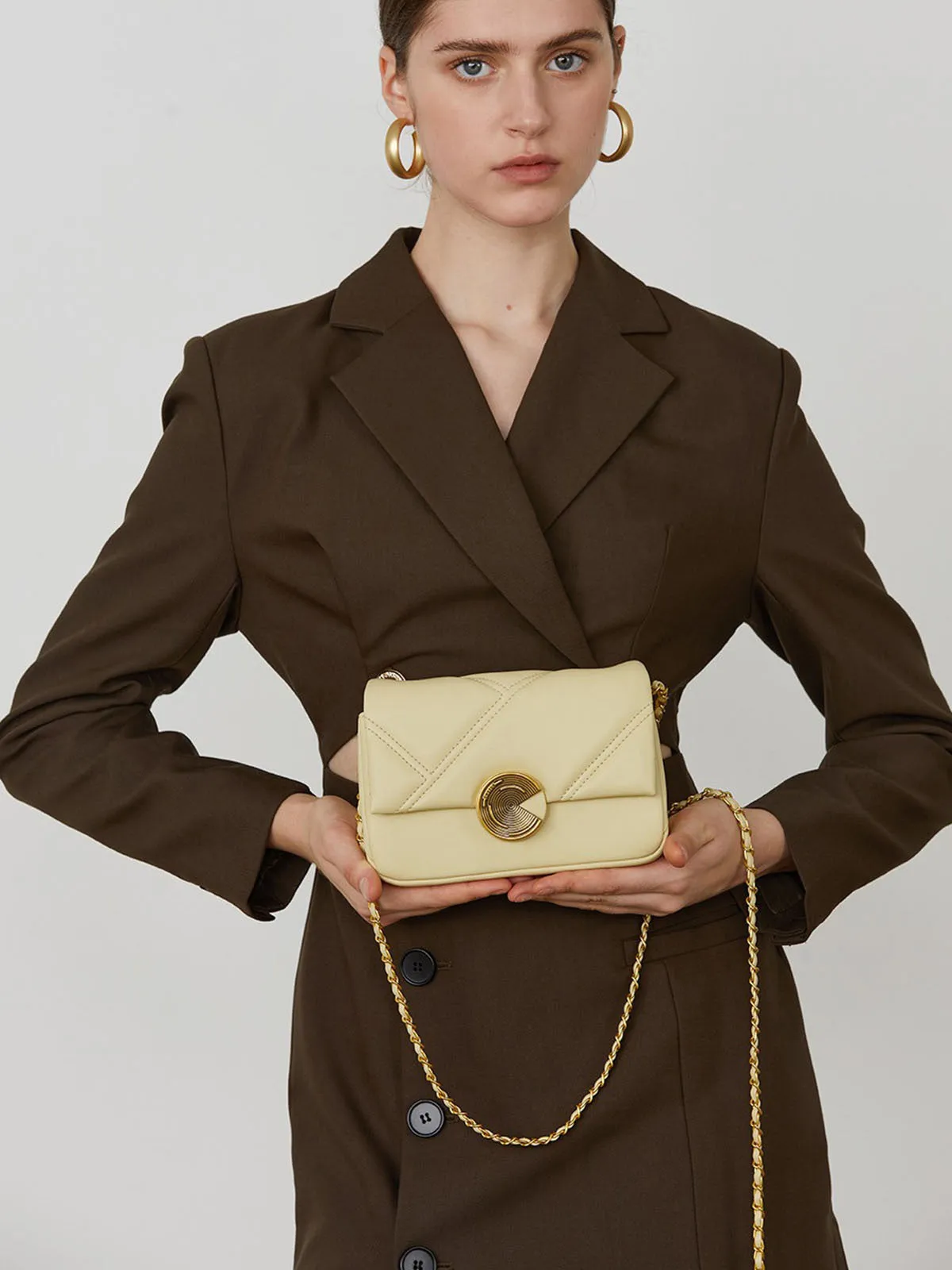Smting | quilted chain bag with Disc Lock