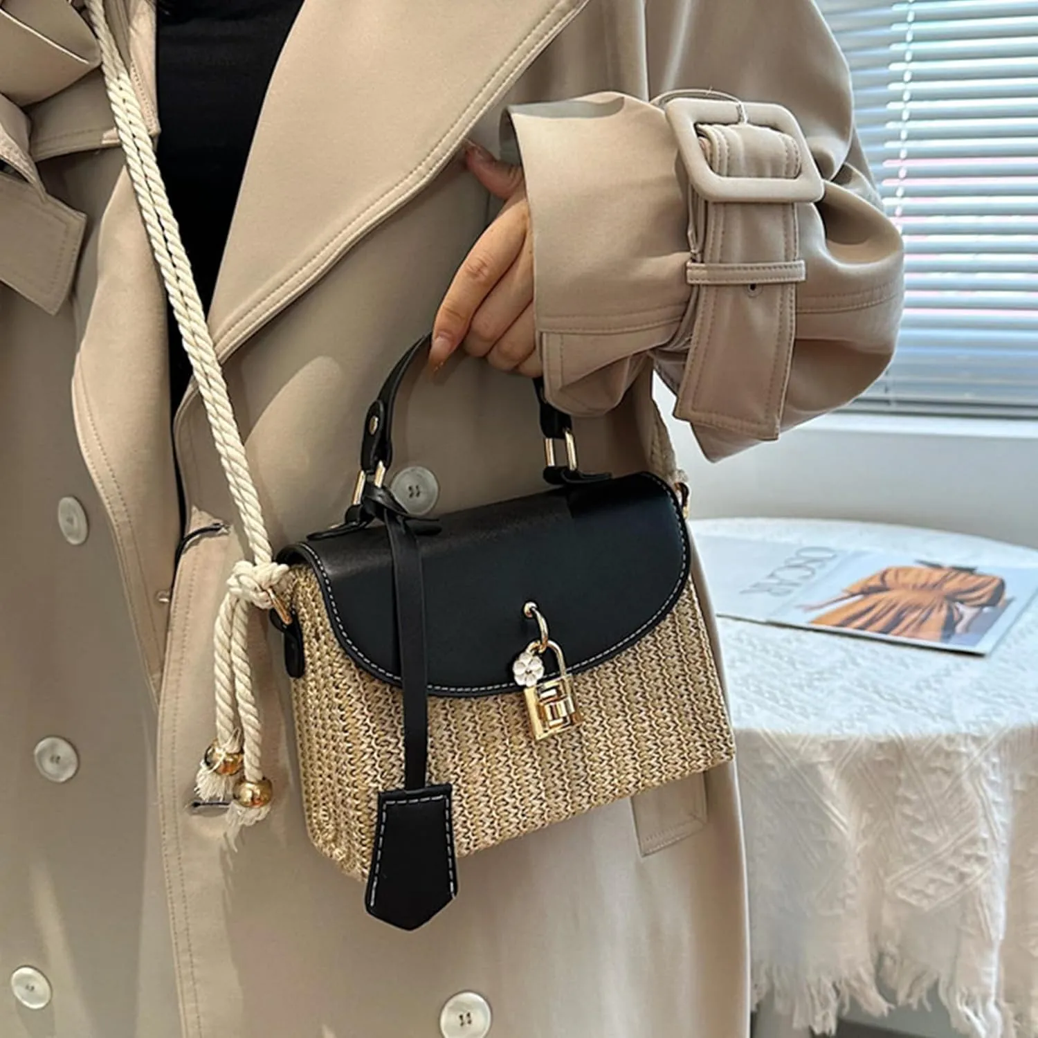 Straw Crossbody Bag for Women Summer Straw Rattan Wicker Purses Mini Beach Woven Handbags Shoulder Bag 2025