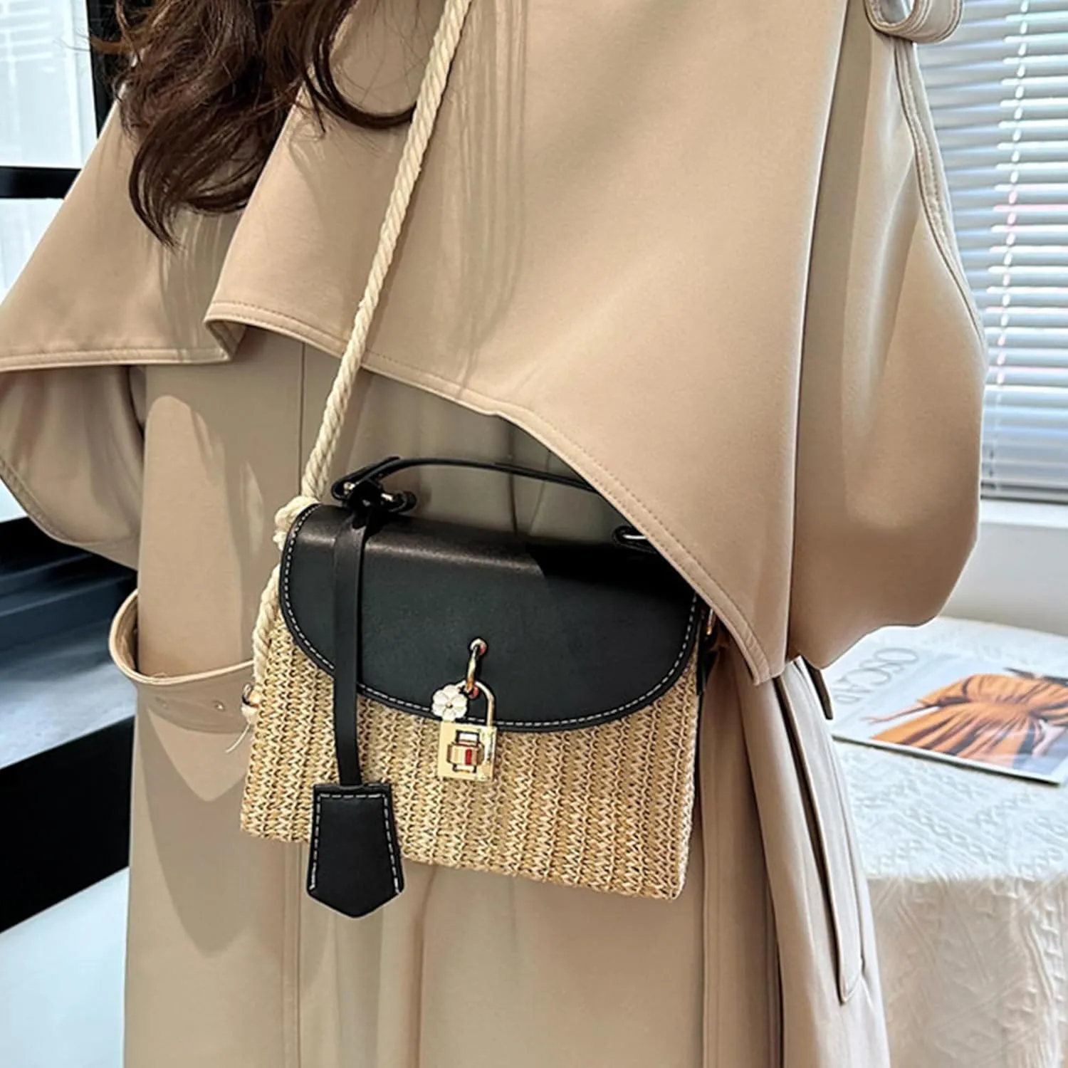 Straw Crossbody Bag for Women Summer Straw Rattan Wicker Purses Mini Beach Woven Handbags Shoulder Bag 2025