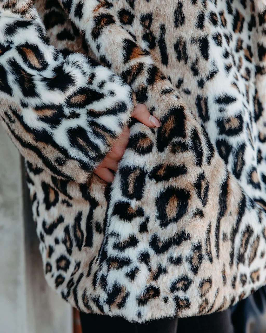 TastyHottie - Ladies Night Pocketed Faux Fur Coat