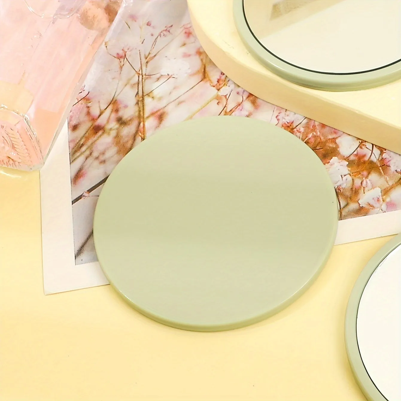 Travelfriendly Small Round Mirror for Makeup onthego