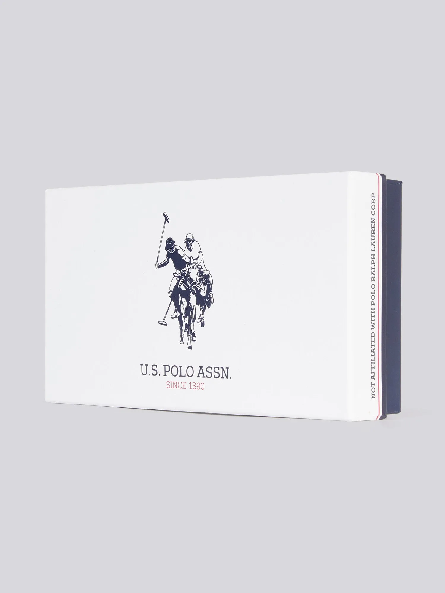 U.S. Polo Assn. Womens Jones Large Zip Around Wallet in Powder